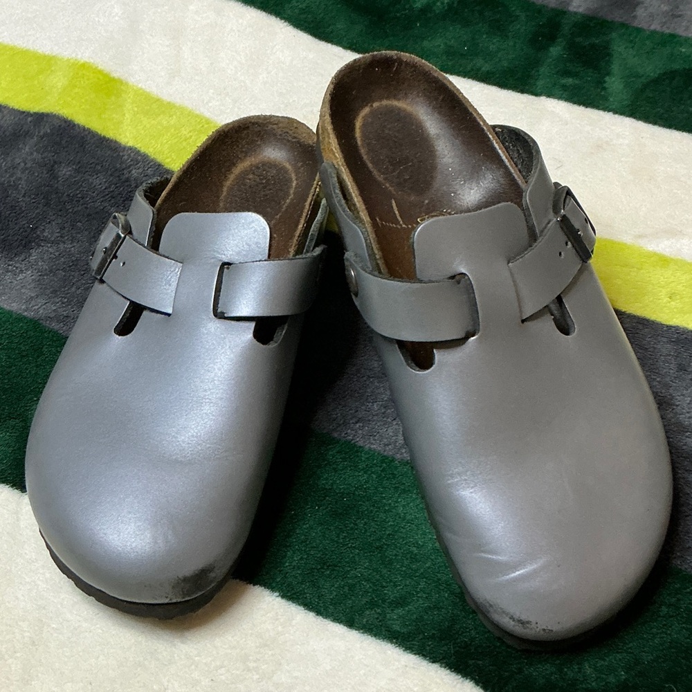 Birkenstock Gray Sandals Size 8.5
